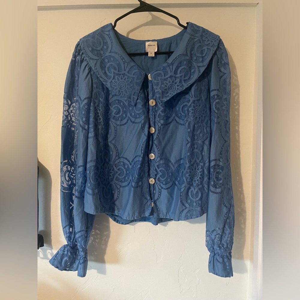 Maeve Anthropologie XL blue lace buttondown blouse